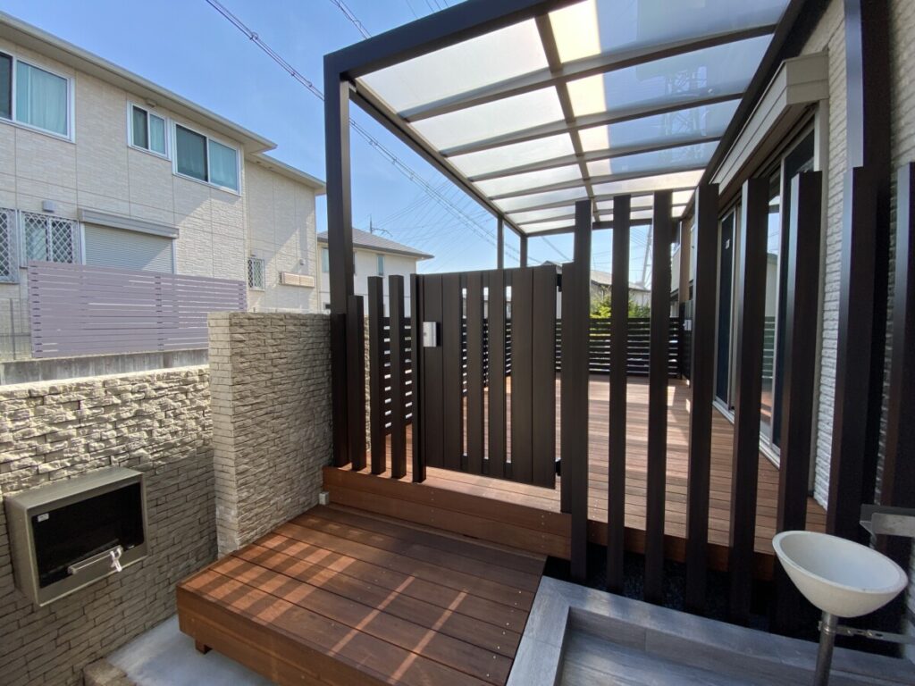 ウリンウッドデッキ＆Gルーフ